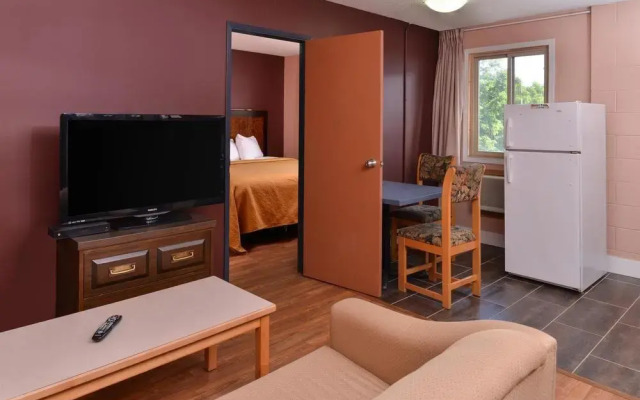 Quality Inn Hotel