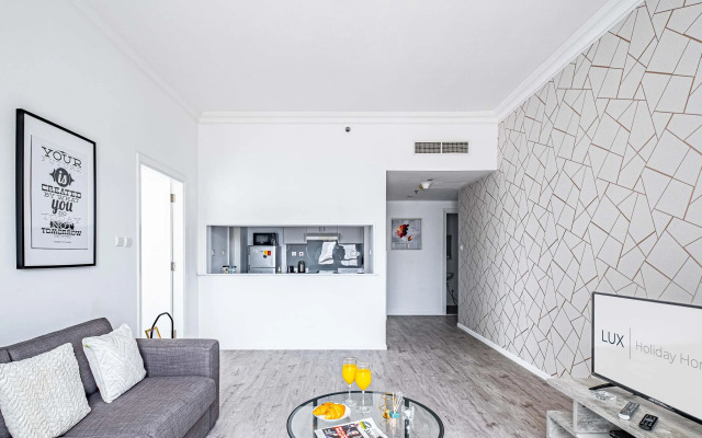 MAG 214 Tower 1 by LUX Holiday Home