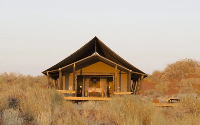 Dune Camp