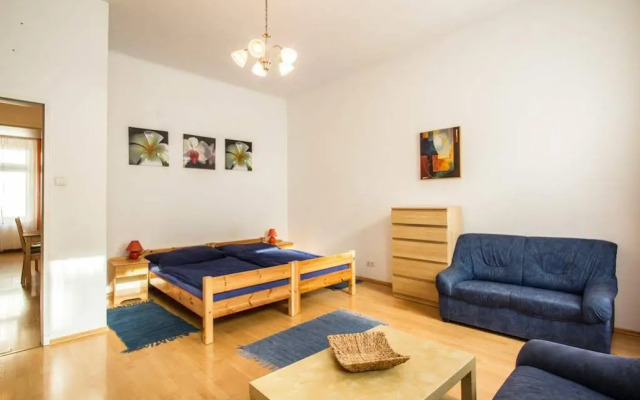Pilgram Apartments
