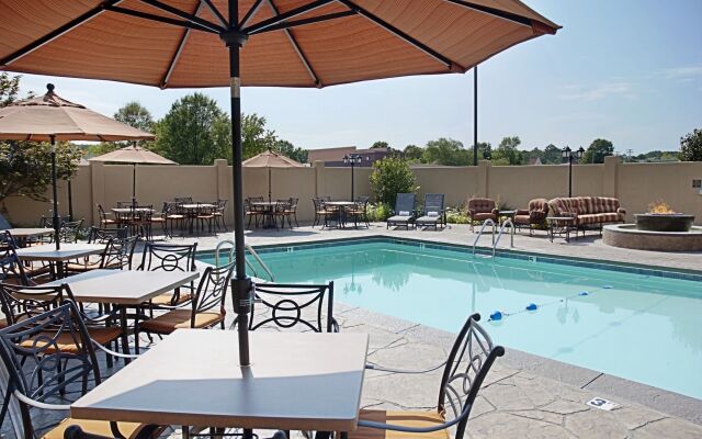 The Burgundy Hotel, Tapestry Collection by Hilton