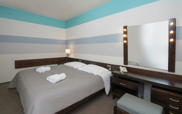 Marina Alimos Hotel Apartments