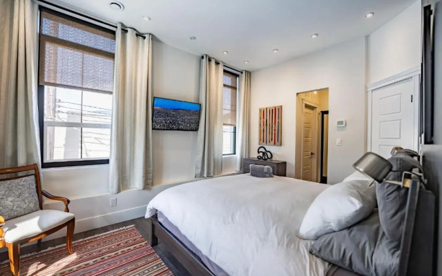 In the Heart of it All by Revelstoke Vacations