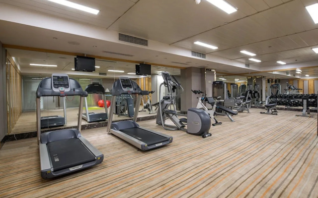 Howard Johnson by Wyndham Jinyi Hotel Chongqing