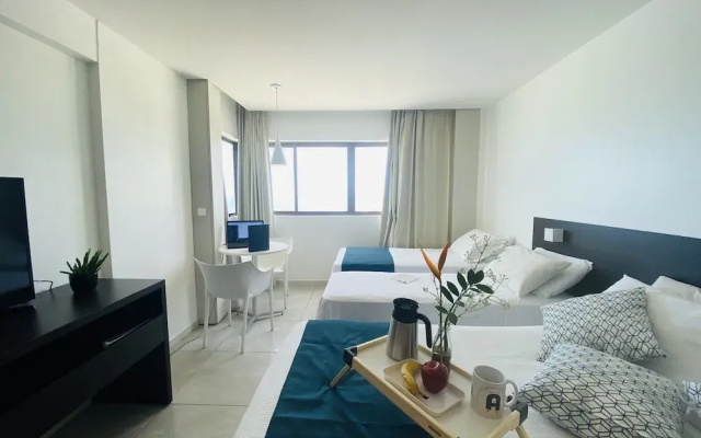 Ritz Suítes Flat de Temporada beira mar