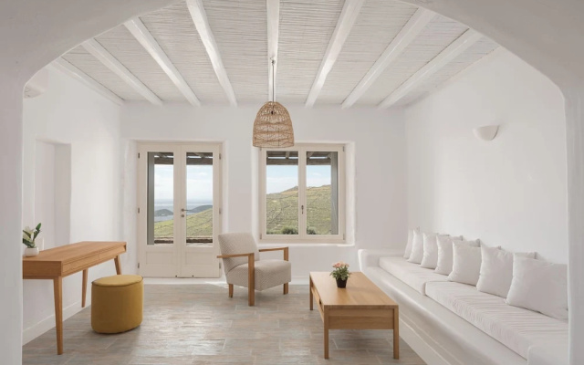 Mykonian Icon Villa