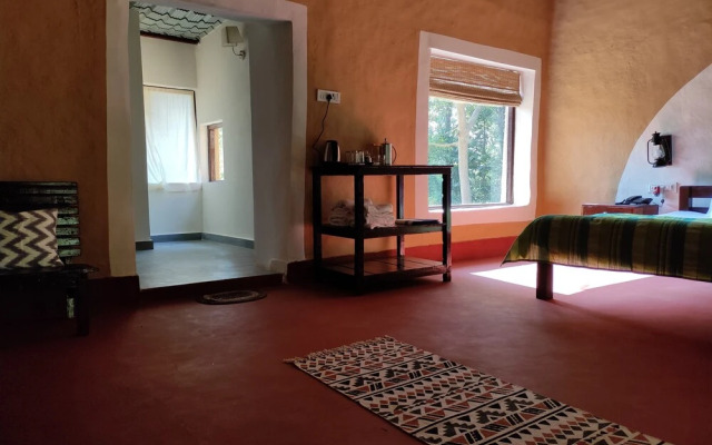 Saccharum Safari Lodge