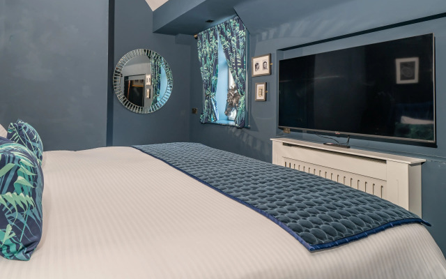 The Rockefeller Apartments