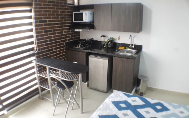 Apartaestudio Loft Comodo Belen, Frente Metroplus