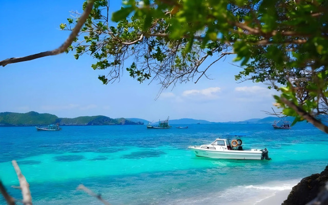 Netlada Resort & Spa