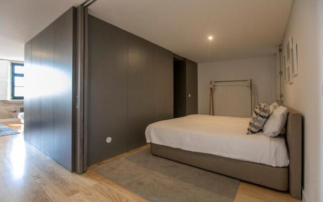 Modern 18th Century Flat