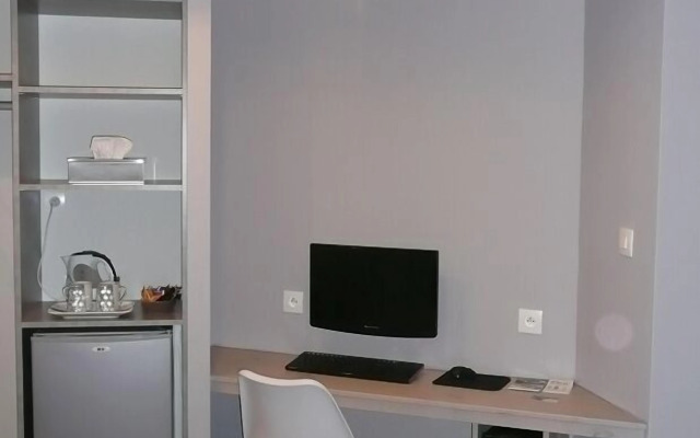 La Colline aux Yeux Doubs