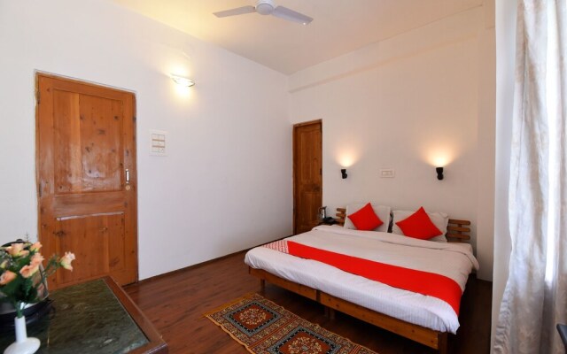 Manali Meadows Homestay by OYO Rooms