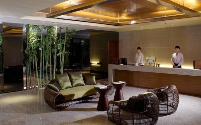 Qingdao Blue Horizon Marina Gold Hotel