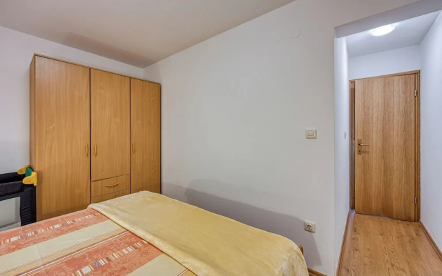 Apartment Jakara 2