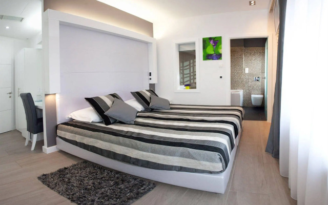 Authentic Luxury Rooms