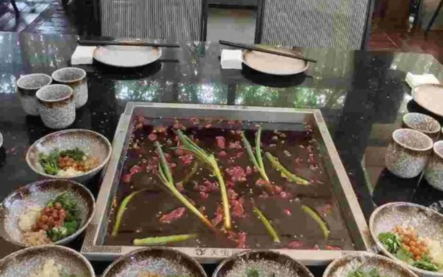 Baoshan Hotspring Hotel