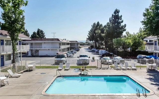 Motel 6 – San Jose, CA - South