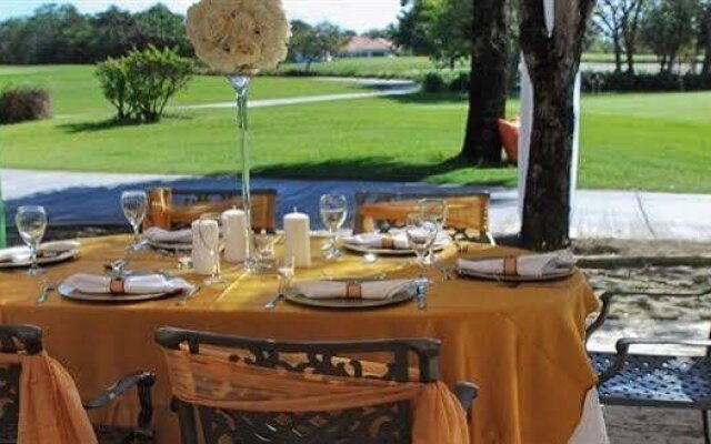 Punta Blanca Golf & Beach Resort