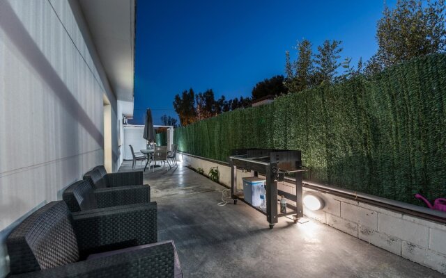 Luxurious Villa Iiheated Pool 200 Meters From The Beach Castelldefels-sitges