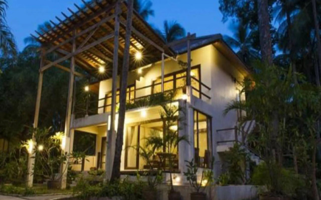Sichon Cabana Beach Resort