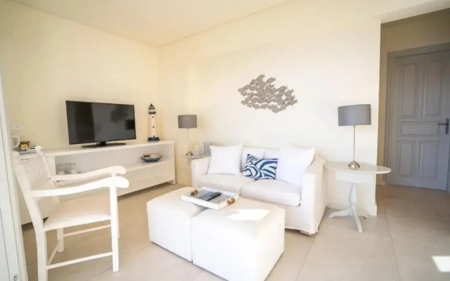 Marpunta Resort