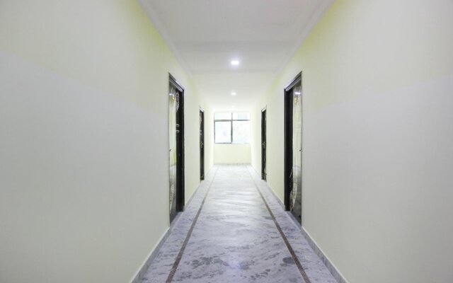 OYO Flagship 76655 Goldhorn Hotels Mehdipatnam