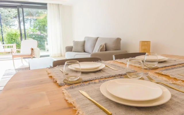 Ground Floor With Garden In The Golden Mile