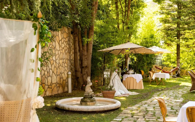 Solofra Palace Hotel Resorts