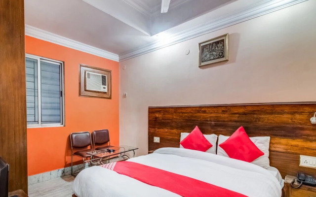 Oyo 24171 Hotel Meridian