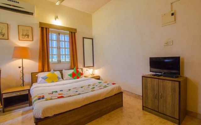 OYO 16555 Home Luxurious Studio Candolim