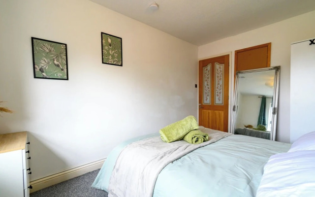 Relaxing 4BR Near City Centre
