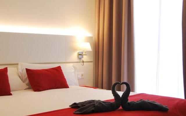 Hotel Pompaelo Plaza del Ayuntamiento & Spa