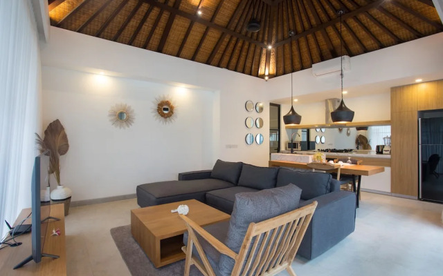 The Kons Villa Bali Seminyak