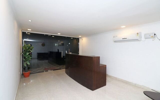 Oyo 19979 Hotel Rajshri