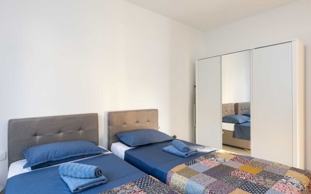 Apartment Why Not