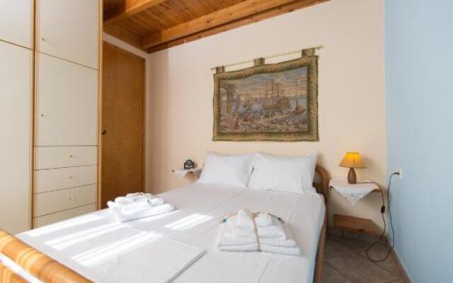 Villa Heaven's Knights 2 with private pool.