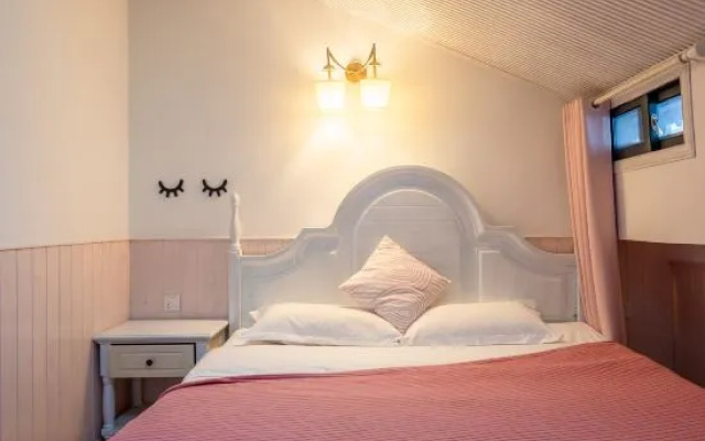 Starlight Hostel