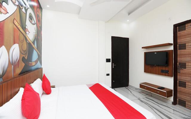 OYO 41920 Hotel Rama Grand