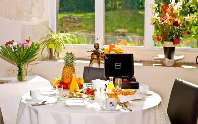 Logis Hôtels - Hôtel et Restaurant La Ferme de Flaran