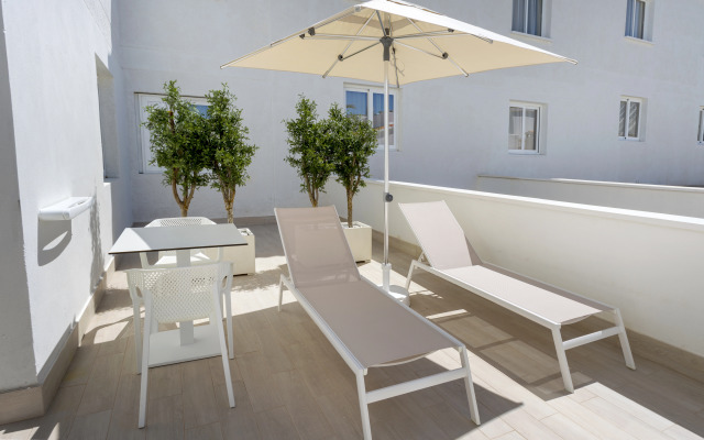 Parque Nereida Suites Hotel