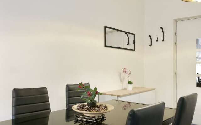 DelaLauret Apartment