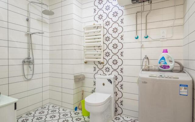 Zhengzhou Jinshui·CBD· Locals Apartment 00146910