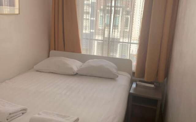 Sphinx Hotel