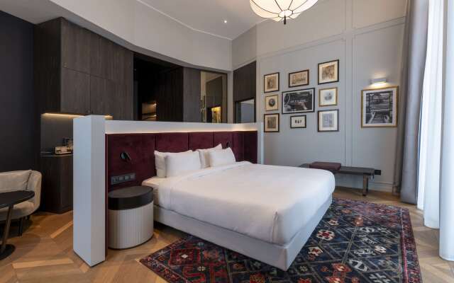 Radisson Collection Hotel, Palazzo Touring Club Milan