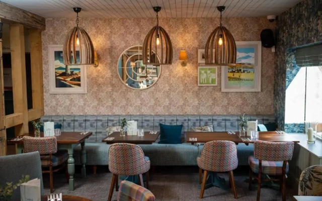 Victoria Hotel Menai Bridge