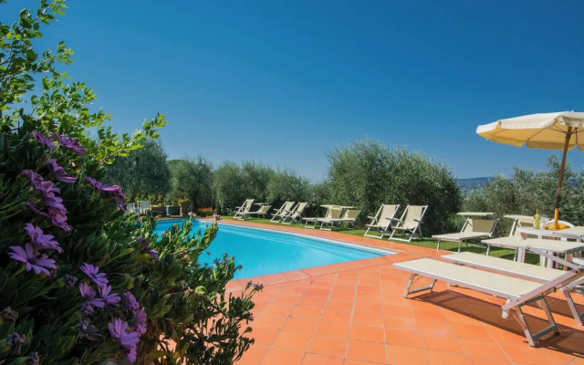 Amazing Chianti Site Fienile Shared Pool