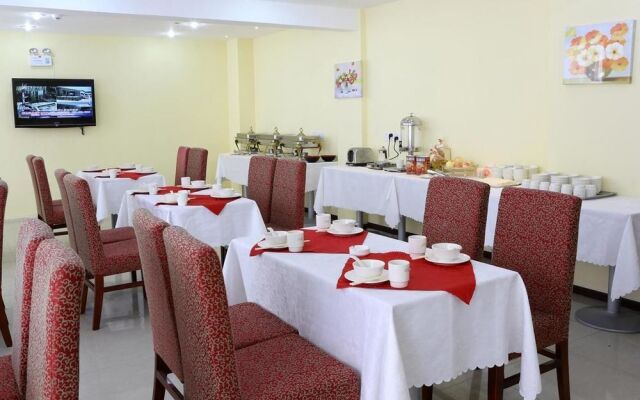 Hanting Hotel Lhasa North Zangre Road