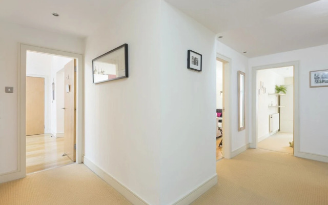 401 Thistle Street Apartment