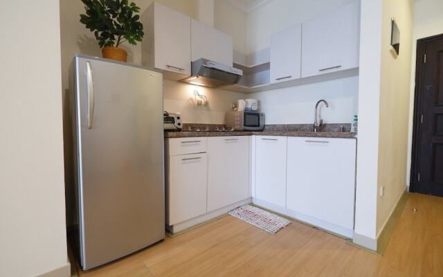 Elegant the Belleza Apartment